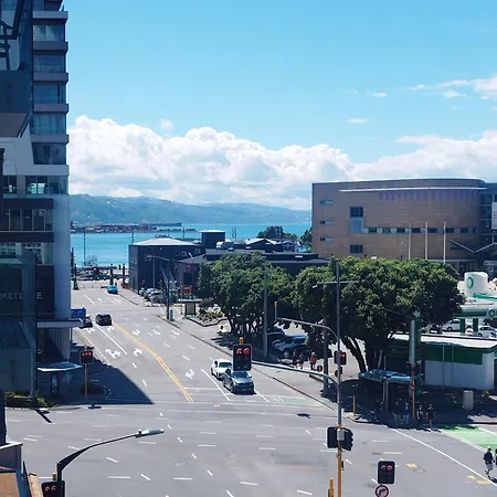 3-Bedroom Cbd Elevate Apartment